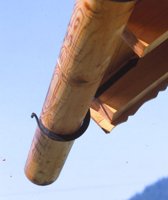 Holzdachrinnen