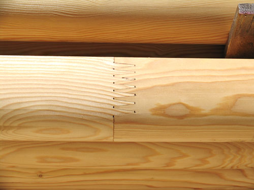Holzdachrinnen Lärche